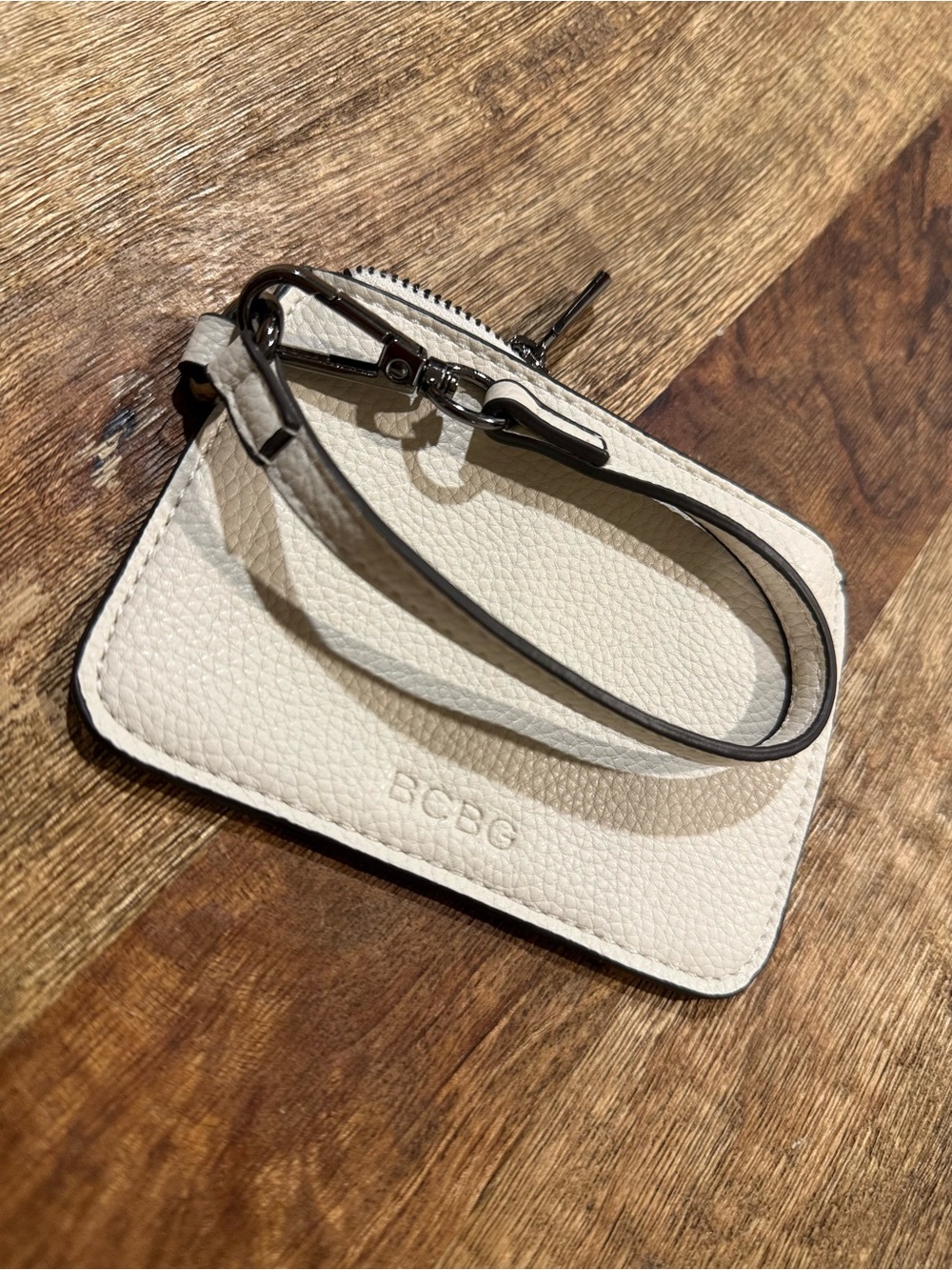 BCBG Cream Pebbled Leather Wristlet Card Holder with Strap
